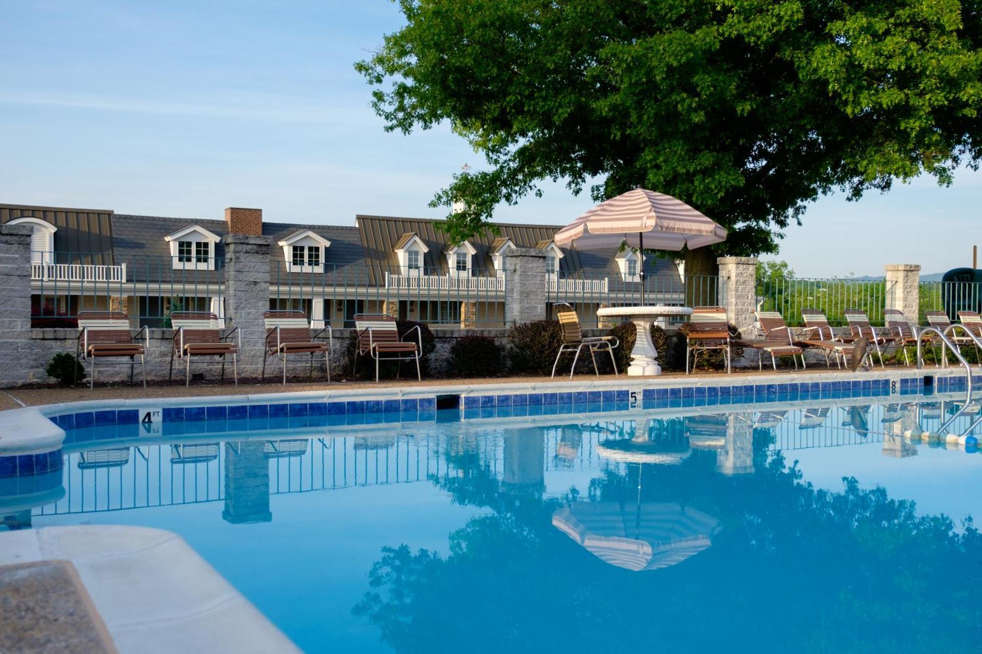 The Village Motel Harrisonburg