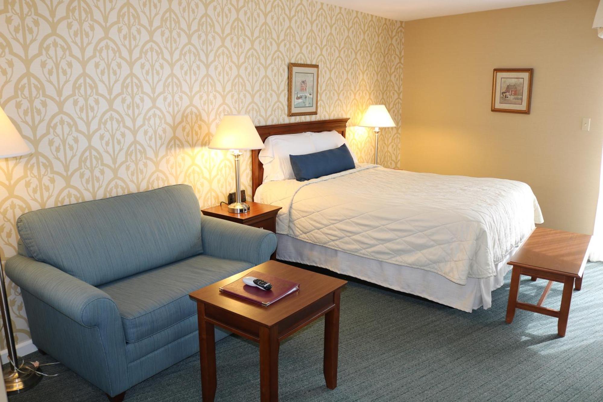 The Village 4* Harrisonburg